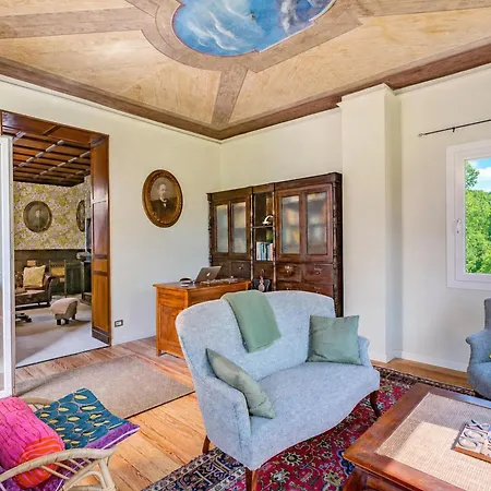 Villa Tagini: Restored 1888 With Private Garden