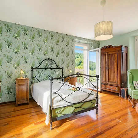 Tagini: Restored 1888 With Private Garden Villa Brovello-Carpugnino