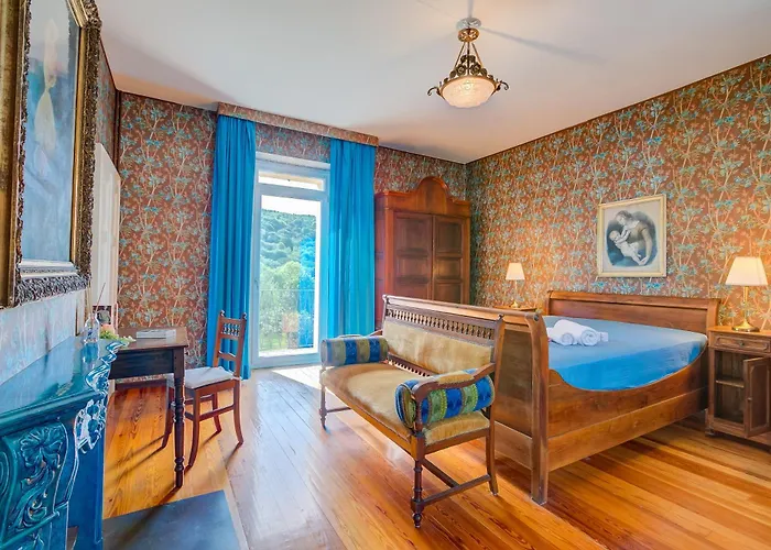 Apartment Tagini Timeless Elegance And Style - Happy