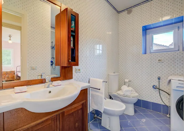 Tagini Timeless Elegance And Style - Happy * Brovello-Carpugnino