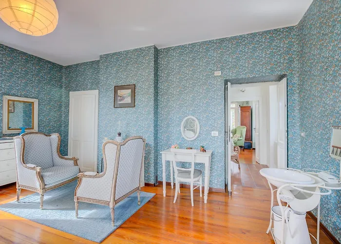 Tagini Timeless Elegance And Style - Happy *