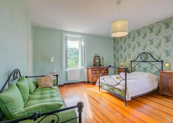 Tagini Timeless Elegance And Style - Happy *